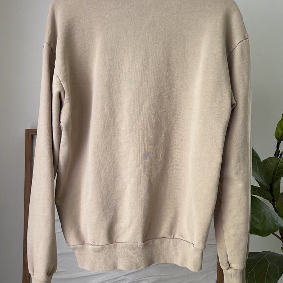 Unisex TALENTLESS Beige KIM IS MY LAWYER Kardashian Sweatshirt Size Small S - Picture 3 of 3